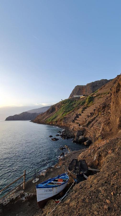 Holiday home Cerrajones: Spectacular Views From The Cliff Agulo