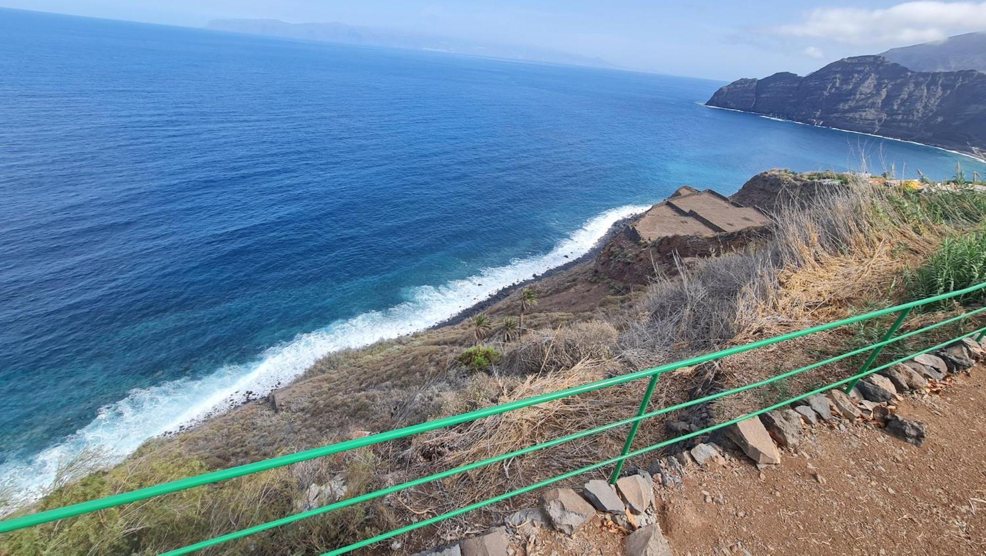 Cerrajones: Spectacular Views From The Cliff *